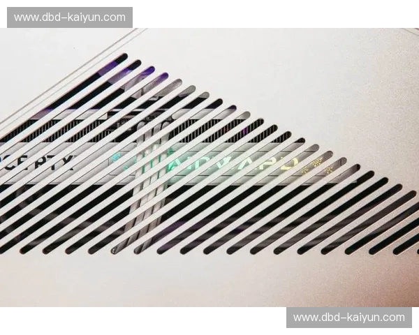 北境风暴遇上硬汉之森：基尔与桑德豪森的绿茵权杖之争